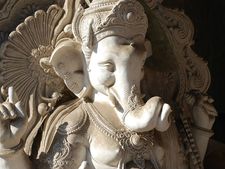 গনেশ ঠাকুরের মূর্তি তো সবাই রাখেন, কিন্তু বাপ্পাকে বাড়িতে রাখার সময় কী কী নিয়ম মানতে হয় জানা আছে?