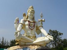 শ্রাবণ মাসে চার সোমবার শিবের পুজো করলে উপকার তো মেলে কিন্তু কীভাবে করতে হবে দেবের পুজো? 