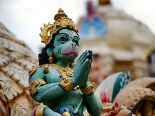 শ্রাবণ মাসে শিব ঠাকুরের পাশাপাশি হনুমানজির আরাধনা করলে কী কী উপকার মিলতে পারে জানা আছে?