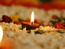 বসের মার আর বাড়ির ঝুটঝামেলার মাঝেও সুখে থাকতে চান কি? তাহলে বৃহস্পতিবার এই নিয়মগুলি মানতেই হবে!