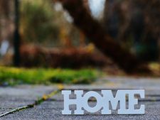 বাড়িতে থাকে যদি এই জিনিসগুলি তাহলে আপনার মারাত্মক ক্ষতি হবেই হবে! 