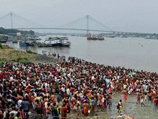 Pitru paksha 2021 : এই সময় কেন শ্রাদ্ধ কর্ম করা হয়? জানুন পিতৃপক্ষ সম্পর্কে নানান গুরুত্বপূর্ণ তথ্য