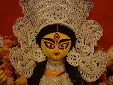 দুর্গাপূজা ২০১৯ : একনজরে কলকাতার কিছু বিখ্যাত পুজোর তালিকা