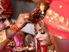 ফেব্রুয়ারি ২০২০ : আপনি কি ফেব্রুয়ারিতে বিয়ের পরিকল্পনা করছেন? দেখে নিন শুভ তারিখগুলি