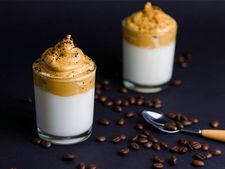 ডালগোনা কফিতেই মাত লকডাউন, দেখে নিন রেসিপি  