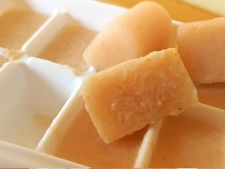 ঝলমলে ও উজ্জ্বল ত্বক পেতে ঘরেই তৈরি করুন আলু আইস কিউব