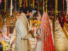 জেনে নিন কোন রাশির সঙ্গে কোন রাশির বিয়ে হওয়া উচিত নয়