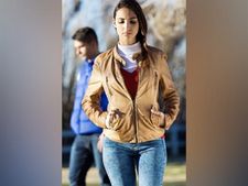 আপনার সঙ্গী কি খুব খামখেয়ালী প্রকৃতির? সঙ্গীর মুড ঠিক করতে এই পদ্ধতি প্রয়োগ করুন!