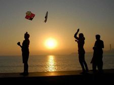 মকর সংক্রান্তি ২০২১ : পৌষ সংক্রান্তিতে আপনার রাশি অনুযায়ী এই জিনিসগুলি দান করুন, শুভ ফল পাবেন