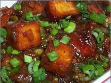 আজ ডিনারে বানিয়ে ফেলুন চিলি পনির, রইল রেসিপি