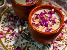 Holi Special Recipe : এবারের দোল জমে উঠুক কেশর ঠান্ডাই এর সঙ্গে, দেখে নিন রেসিপি
