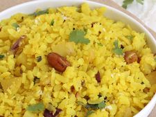 চিড়ের পোলাও বানান এভাবে, চেটেপুটে সাফ হবে পাত!