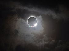 Surya Grahan 2021 : আজ বলয়গ্রাস সূর্যগ্রহণ, জেনে নিন কোথায়, কখন দেখা যাবে 'রিং অফ ফায়ার'-এর অপূর্ব দৃশ্য 