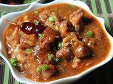 ইন্দো-চাইনিস গার্লিক চিকেন রেসিপি