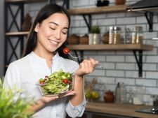 স্ট্রেস কমাতে খান এই খাবারগুলি, মন শান্ত থাকবে, মিলবে টেনশন থেকে মুক্তি!