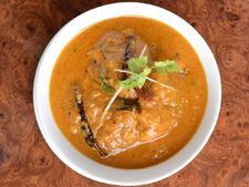 Fish Rezala: ঝাল, ঝোল কালিয়া তো অনেক হল, এবার বানিয়ে নিন রুই রেজালা! 