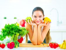 সুস্থ, উজ্জ্বল ত্বক পেতে খাদ্যতালিকায় রাখুন এই ৭ পুষ্টিকর খাবার!