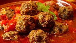 Begun Kofta Curry Recipe: বেগুন পোড়া দিয়েই বানিয়ে ফেলুন এই সুস্বাদু পদটি, রইল রেসিপি