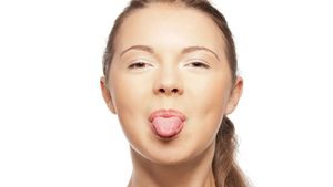 Tongue Palmistry: জিভ দেখেই জানতে পারবেন ভবিষ্যৎ, রঙ ও গঠনই বলে দেবে আপনার ভাগ্য!