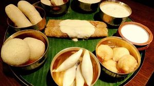 Chirer Puli Recipe: চাল নয়, এবার চিঁড়ে দিয়ে বানিয়ে ফেলুন পিঠে! রইল রেসিপি