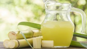 আখের রস দিয়ে করুন এই ৬ টোটকা, সুখ-সমৃদ্ধিতে ভরে উঠবে জীবন!  