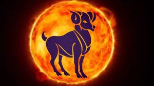 Surya Gochar 2023: মেষ রাশিতে সূর্যের গোচর, প্রবল সমস্যায় জীবন কাটবে ৪ রাশির!