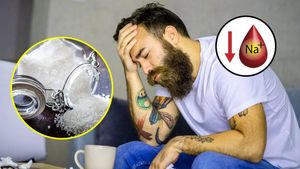 অসহ্য মাথা ব্যথা, দরদর করে ঘাম, ক্লান্তি? রক্তে সোডিয়ামের মাত্রা কমে যায়নি তো?