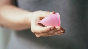 Menstrual Hygiene: মেনস্ট্রুয়াল কাপ ব্যবহারে নাকি ভার্জিনিটি ক্ষুণ্ণ হয়! জেনে নিন এমনই কিছু ভ্রান্ত ধারণা