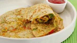 জলখাবারে বানিয়ে ফেলুন সুস্বাদু ফুলকপির পরোটা, রইল রেসিপি