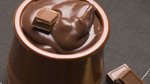 World Chocolate Day: রোজ চকোলেট খাচ্ছেন? মারাত্মক ক্ষতি হতে পারে শরীরের!