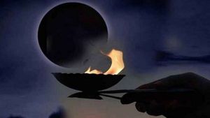 এ বছর শুভ যোগে ভাদ্র অমাবস্যা, সাফল্যের শীর্ষে ৪ রাশির জাতক!