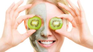 রূপচর্চায় কাজে লাগান এই ফল, এর গুণেই ত্বক হবে উজ্জ্বল ও মসৃণ!