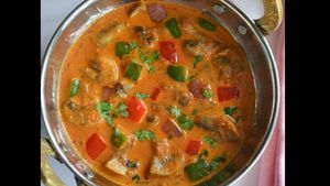 ডিনারে রেঁধে ফেলুন সুস্বাদু কড়াই মাশরুম, রইল রেসিপি