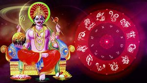 এপ্রিলে নক্ষত্র বদল করবে শনি, চাকরিতে পদোন্নতির সম্ভাবনা, ব্যবসায় লাভ ৩ রাশির!