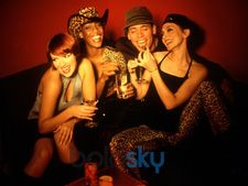 લગ્ન કરતા પહેલા દરેક કપલે આ 8 અદ્ધભૂત વસ્તુઓ સાથે કરવી જોઇએ 