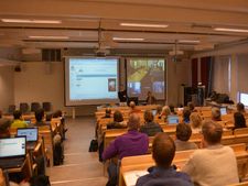 સ્વિડનમાં હાઈસ્કૂલ સ્ટુડંટ્સને ક્લાસ ઍટૅંડ કરવા માટે મળે છે દર મહિને 187 ડૉલર સ્ટડી ઍલાઉંસ