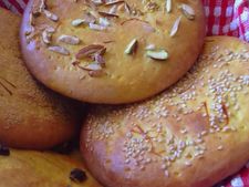 મોઘલ સ્ટાઇલથી બનાવો શાનદાર શીરમલ નાન