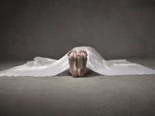 શું વધુ ખાવા અને પાણી પીવાથી થઈ શકે છે મોત ?