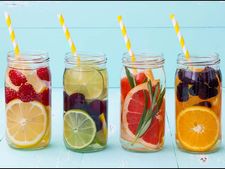 અહીં પાણીના વિવિધ પ્રકારો અને તેમના સ્વાસ્થ્ય લાભો વીશે તમારે જાણવું જોઇએ