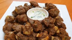 नवरात्रि के तीसरे दिन ऐसे बनाएं कुरकुरी कुट्टू की पकौड़ी, 10 मिनट में होगी तैयार