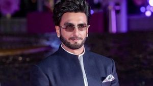 डॉन 3 छोड़ने पर Ranveer Singh को FWICE ने किया बैन, क्या अब बॉलीवुड में काम नहीं कर पाएंगे 'धुरंधर' एक्टर?