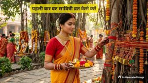 पहली बार रख रही हैं Vat Savitri Vrat, न करें ये गलतियां; नोट करें पूजन सामग्री से लेकर व्रत कथा तक सब कुछ