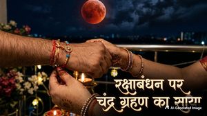 रक्षाबंधन पर चंद्र ग्रहण का साया: क्या राखी बांधने पर पड़ेगा असर? जानिए भारत में दिखेगा या नही