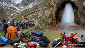 पहली बार जा रहे हैं अमरनाथ यात्रा? जानें क्या लेकर जाएं और क्या ले जाना है मना