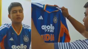 वैभव सूर्यवंशी को मिली टीम इंडिया की जर्सी, बेहद खास है जर्सी का नंबर, BCCI के Video में हुआ खुलासा