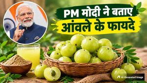 'मन की बात' में PM  मोदी ने बताया क्यों इतना खास है आंवला, जानिए इसके 5 जबरदस्त फायदे और सेवन का सही तरीका