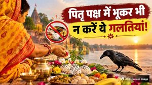 Pitru Paksha 2026: पितृपक्ष में भूलकर भी न करें ये 6 काम, वरना नाराज हो सकते हैं पितर