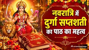 Shardiya Navratri 2026: नवरात्रि में दुर्गा सप्तशती का पाठ क्यों किया जाता है? जानें इसका महत्व