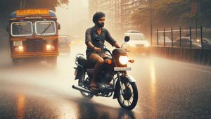 Gorai Accident: Before You Ride This Monsoon, Read These 5 Tips, It Might Save Your Life