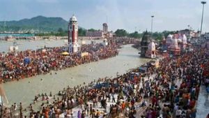 Haridwar Ghats Under Review: Uttarakhand May Ban Non-Hindu Entry Across 105 Ghats Ahead Of Ardh Kumbh 2027